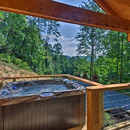 Bryson City Studio With Hot Tub - Near Nantahala! Eksteriør billede