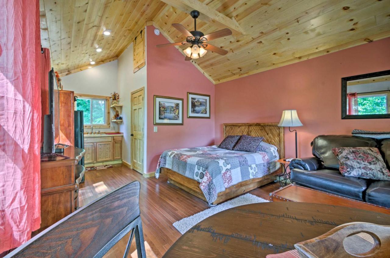 Bryson City Studio With Hot Tub - Near Nantahala! Eksteriør billede