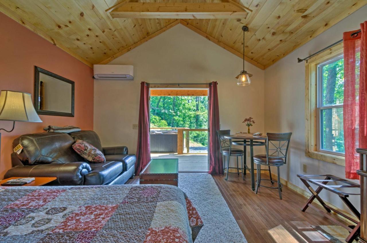 Bryson City Studio With Hot Tub - Near Nantahala! Eksteriør billede